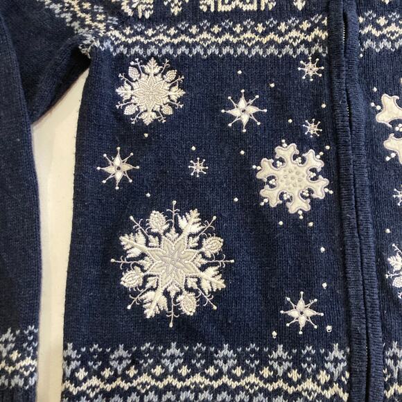 Croft & Barrow Fair Isle Embroidered Snowflakes Winter Sweater Cardigan Sz Med - Picture 5 of 9